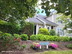 1 bed, $2,200 — Photo 1