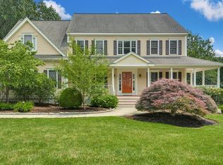 2 Grindstone Ct, Westborough, MA 01581