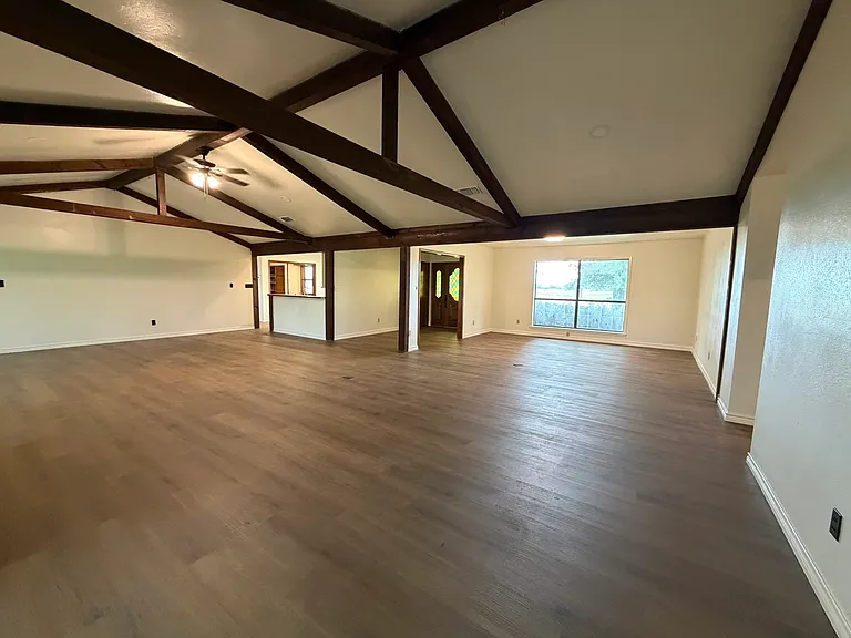 5166 Interstate Highway 30 Service Rd — Photo 5