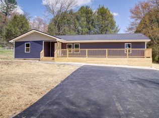 130 Robinson Ln, Elizabethton, TN 37643