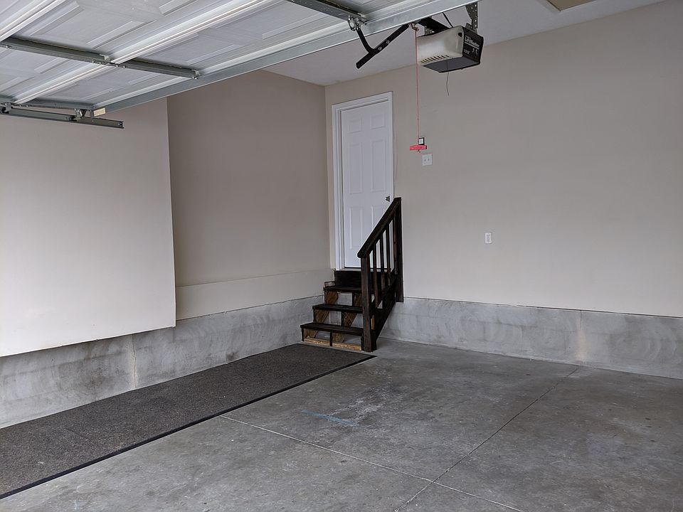 1st image of 169 Spencer Ln