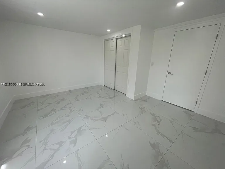 7400 SW 39th St #1 — Photo 7