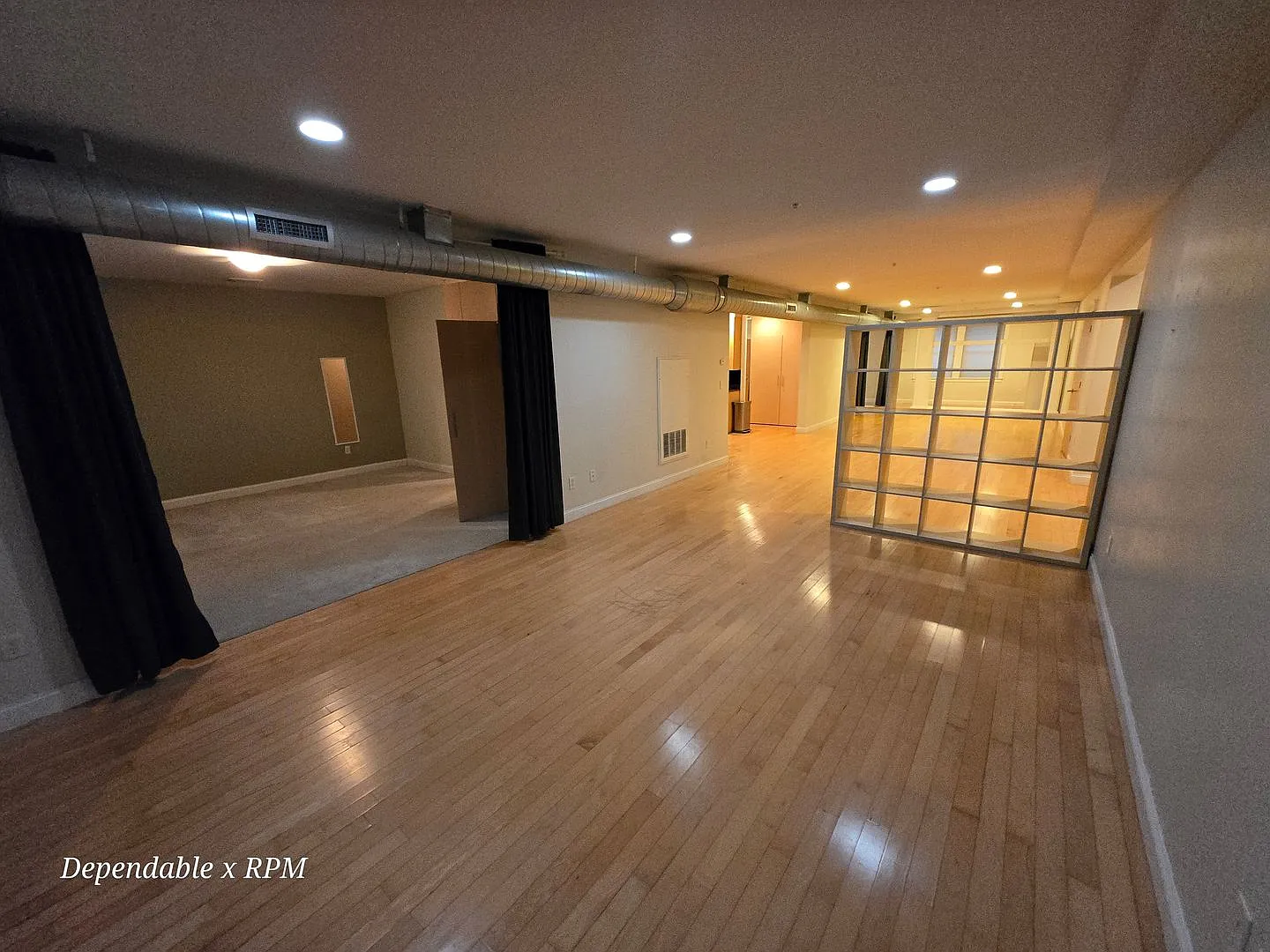 Somerville 2 BD 2 BATh Gem Available 9/1 — Photo 3