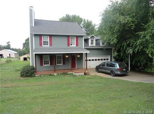 5110 Blackberry Ln, Matthews, NC 28104