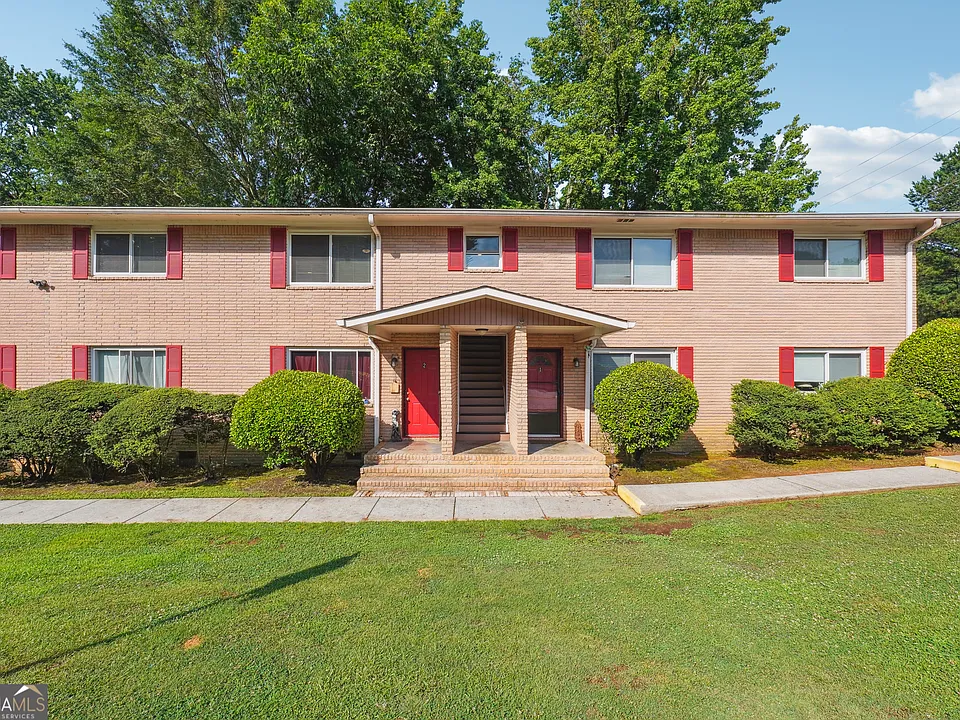 169 Constitution Blvd #5