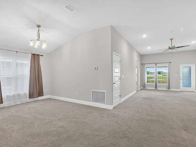 8118 Merano Ave — Photo 9