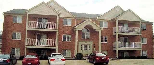 1st image of 3352 Emerald Lakes Dr #3352