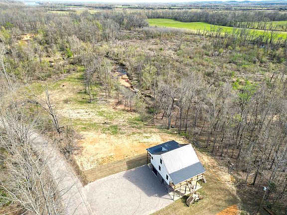 3rd image of 3840 Federal Rd