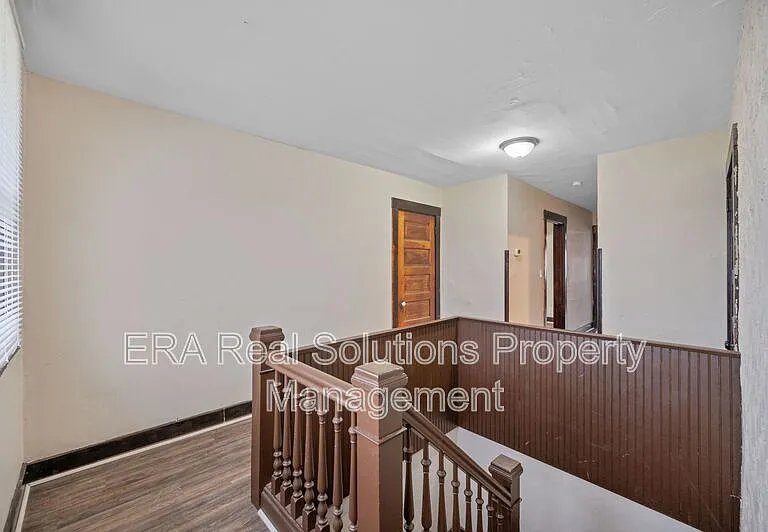 816 Windham Ave #1 — Photo 22