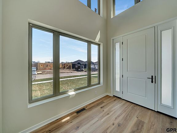 4th image of 7005 N 50th Pl