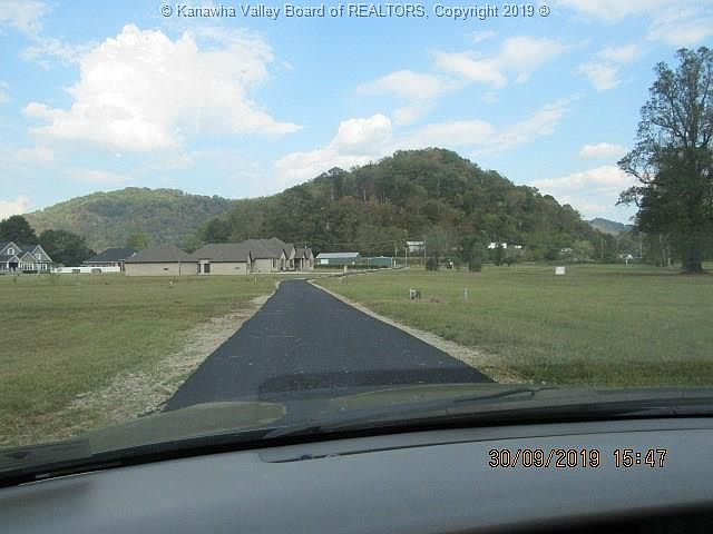1st image of 943 Lincoln Hwy