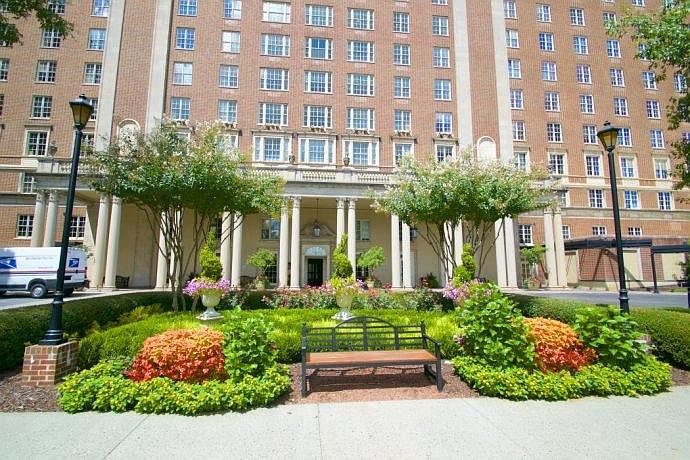 Bilmore Courtyard