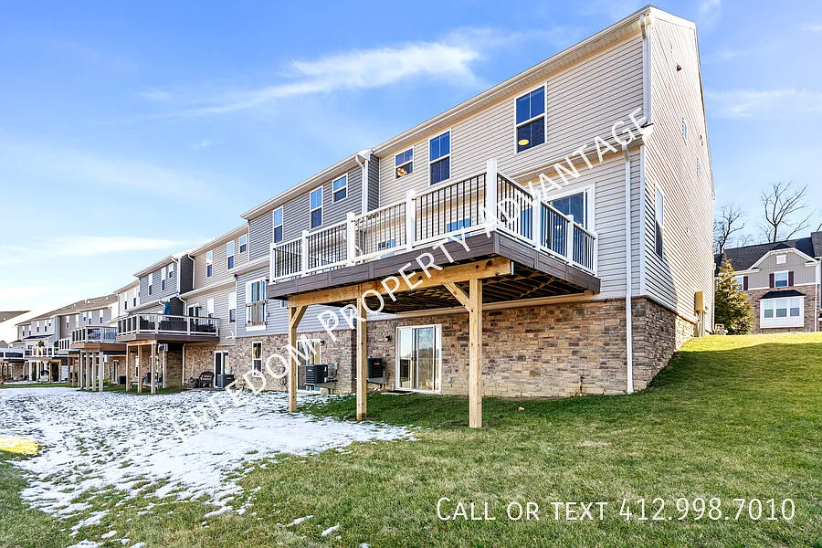 1429 Deer Creek Crossing Dr - South Canonsburg — Photo 3
