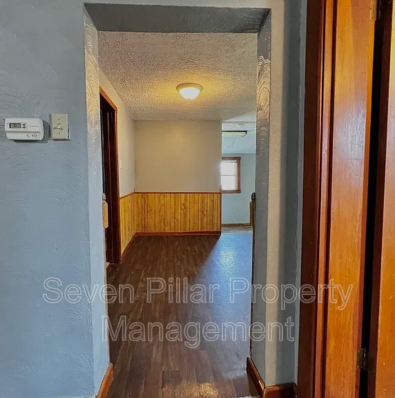 504 Martin St — Photo 13