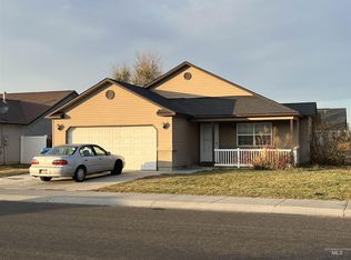 990 Arrow Wood Ct, Twin Falls, ID 83301