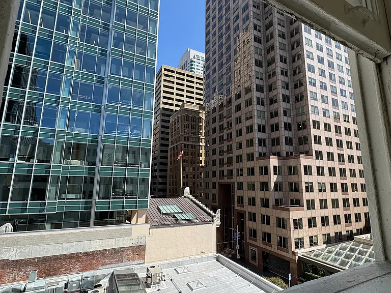 11 Belden Pl — Photo 6