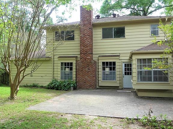 Generously sized brick patio.