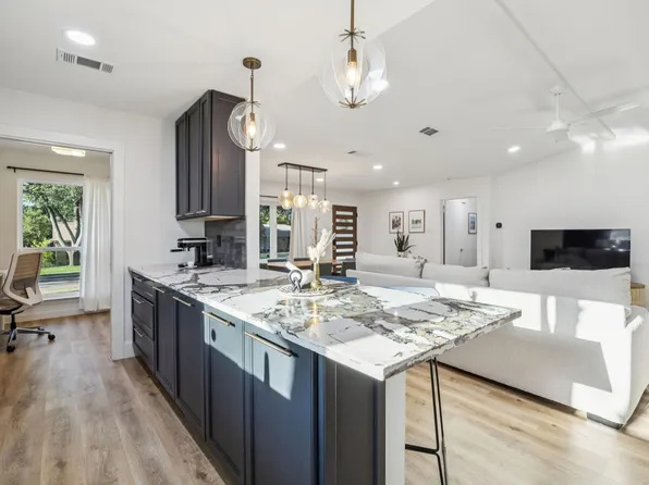 13430 Purple Sage Rd, Dallas, TX 75240