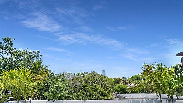 1371 SW 22nd Ter — Photo 31
