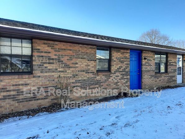 445 Clark St #413-445-413