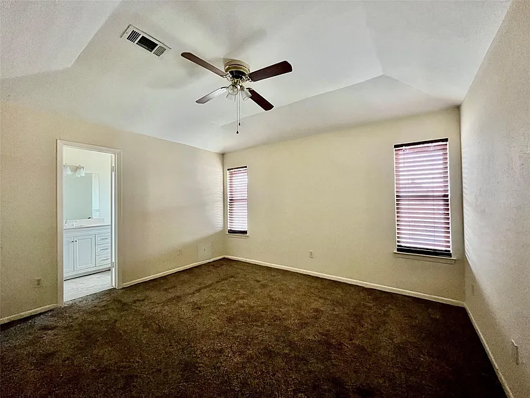 3038 Sam Houston Dr — Photo 14
