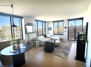 415 Newark St, Hoboken, NJ 07030