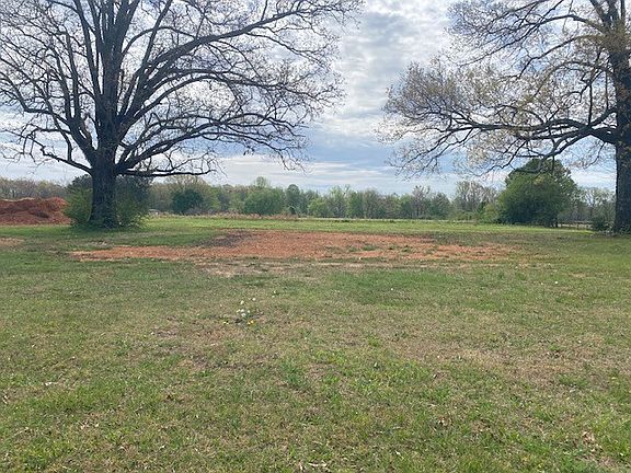 4th image of 108 Pendergrass Rd