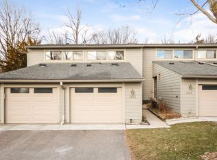 3143 Lakehaven Dr, Ann Arbor, MI