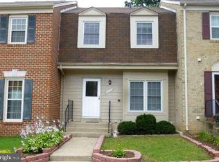 9932 Whitewater Dr, Burke, VA 22015