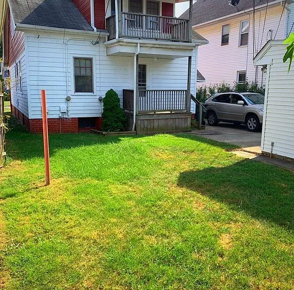 9905 Greenview Ave #2 — Photo 5