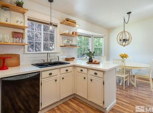 8665 Strutter Way, Reno, NV 89506