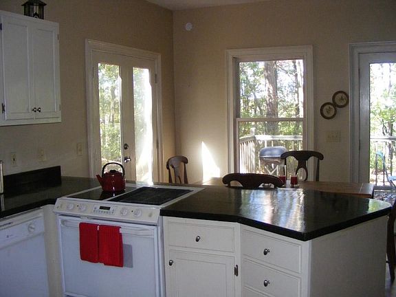 3rd image of 3331 County Road 861