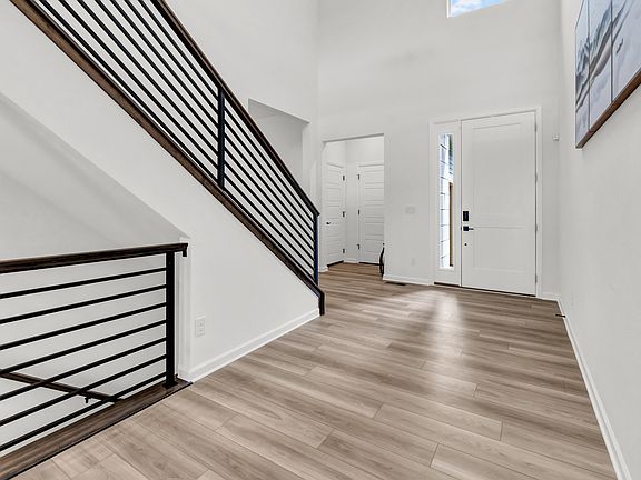 4th image of 5907 Presidio Pkwy