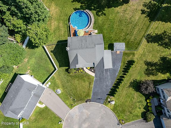 5th image of 8 Merganser Ct