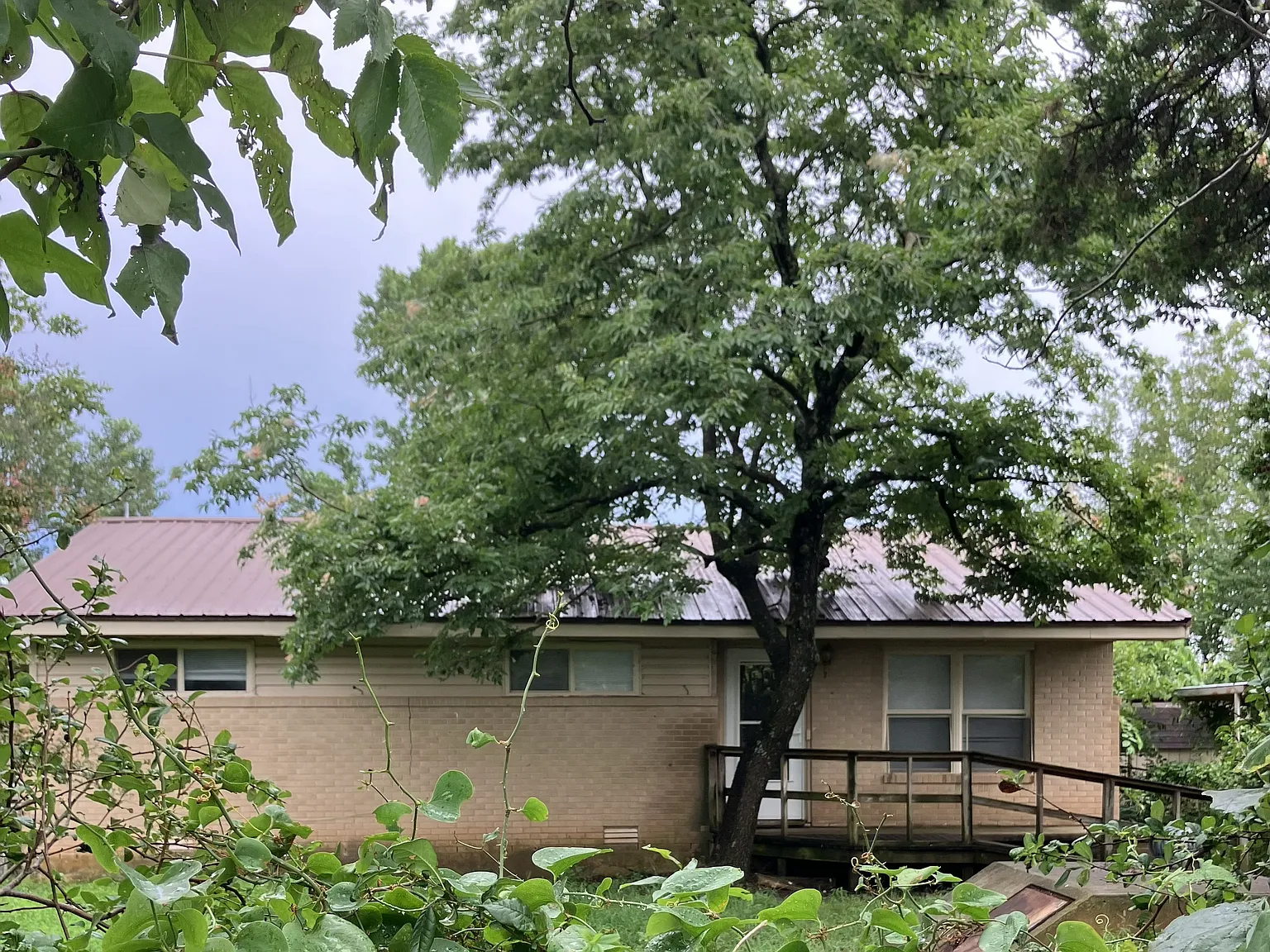 3 bed, 1610 sqft, $1,300 — Photo 2