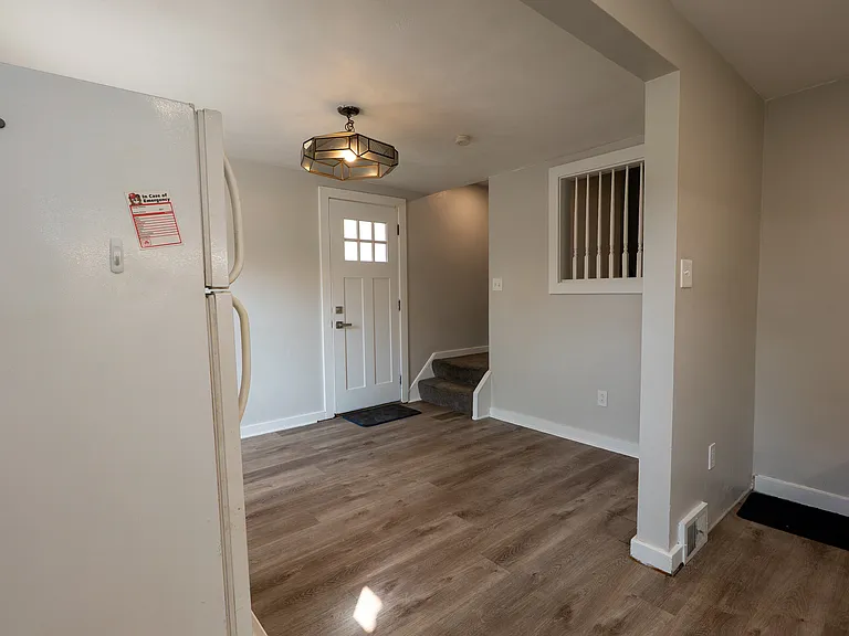 500 Serpentine Dr — Photo 4