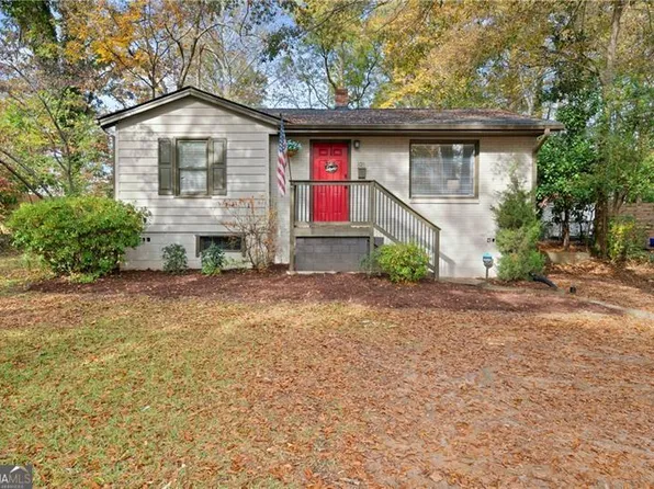 1011 Ridgecrest Dr SE, Smyrna, GA 30080