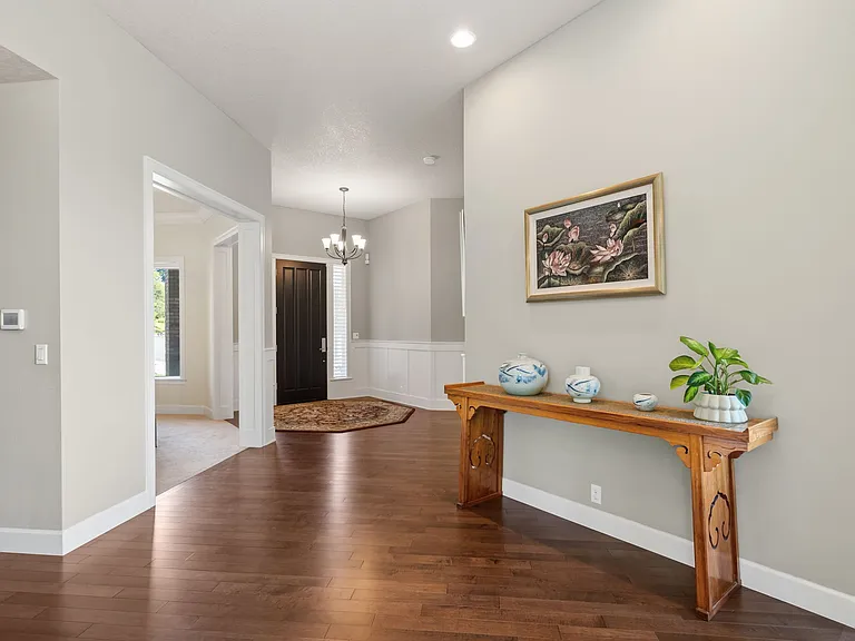 1508 SE Hawks View Ct — Photo 8