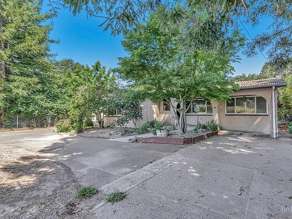 3rd image of 5128 Mcfarlane Road
