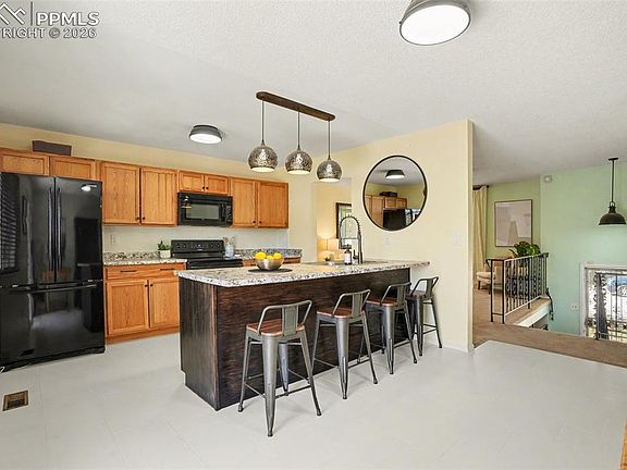 5th image of 2645 E Prescott Cir