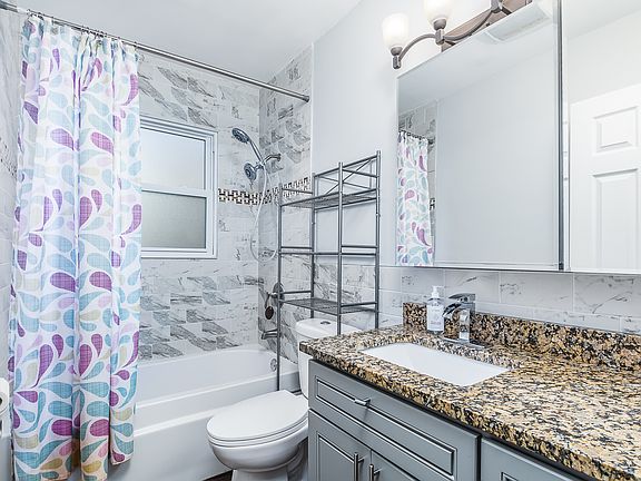 5th image of 7930 Everglade Ave