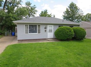 1511 10th Ave SW, Cedar Rapids, IA 52404