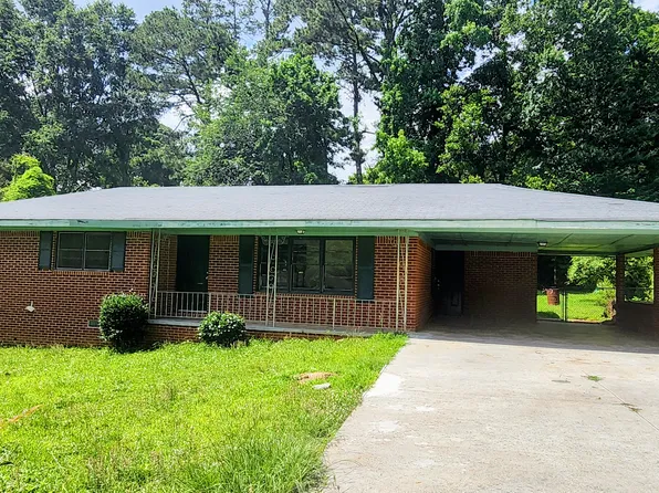 450 Center Cir SW, Conyers, GA 30094