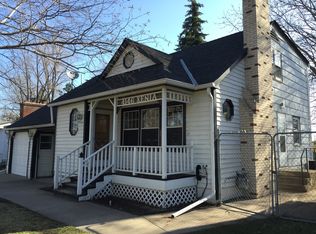 4146 Xenia Ave N, Robbinsdale, MN 55422