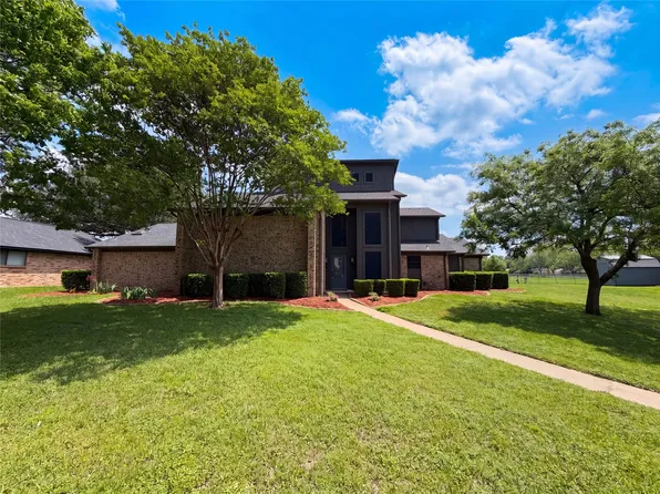 404 Laurel Trl N, Terrell, TX 75160