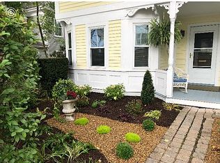 24 Desmond Ave #A, Manchester, MA 01944