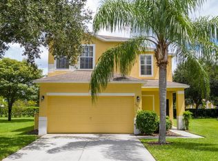 17614 Woodcrest Way, Clermont, FL 34714