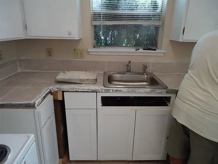 7610 Lemma Dr — Photo 17