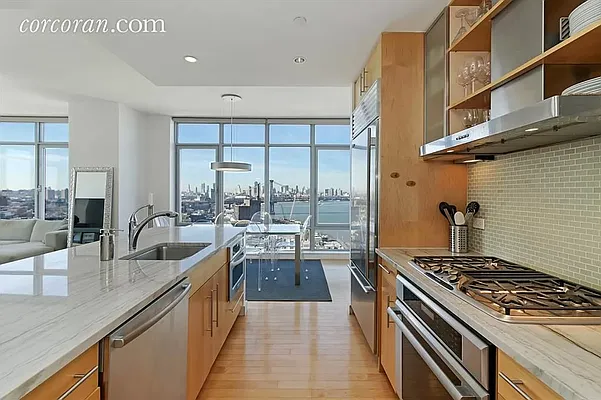 Rented by Corcoran | media 24