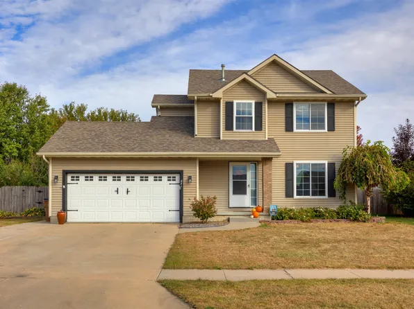 871 Edgewater Dr, Polk City, IA 50226